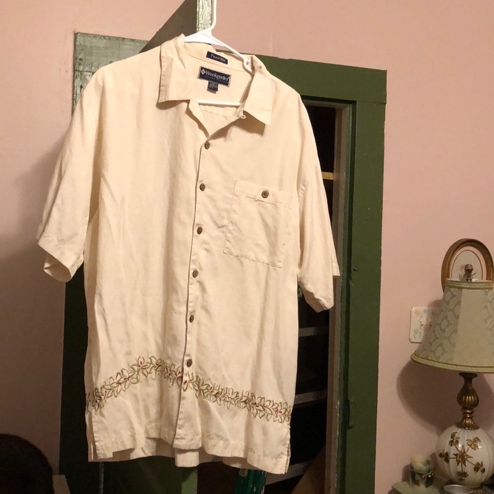 Weekender Casual SS Button-Up 55% Silk